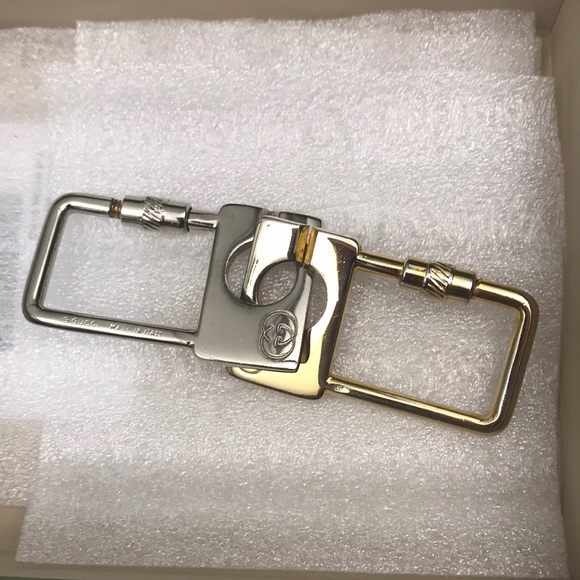 Vintage Gucci Pair Keychain Key Ring Charm Gold Chrome with a Gucci BOX!!! - Picture 7 of 15